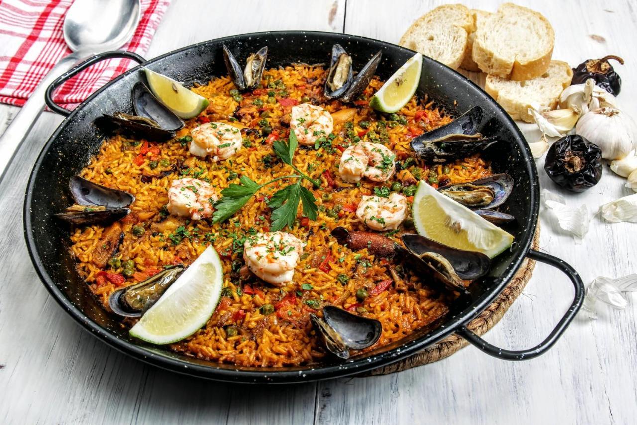 Hotel-Restaurante Ancora Puerto López 外观 照片