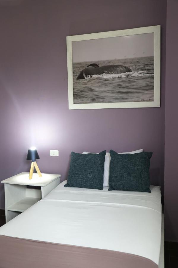 Hotel-Restaurante Ancora Puerto López 外观 照片